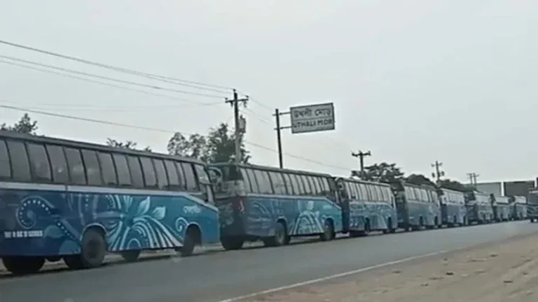 মানিকগঞ্জে পরিবহন ভাড়ায় নৈরাজ্য