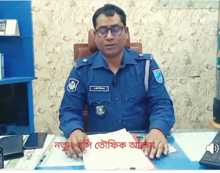 সিংগাইরে আমার দায়বদ্ধতা আরও বেড়ে গেল -শ্রেষ্ঠ ওসির পুরষ্কার গ্রহণ শেষে ওসি